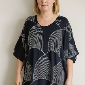 Nanso Black White Geometric Dolman Sleeve Tunic Top S